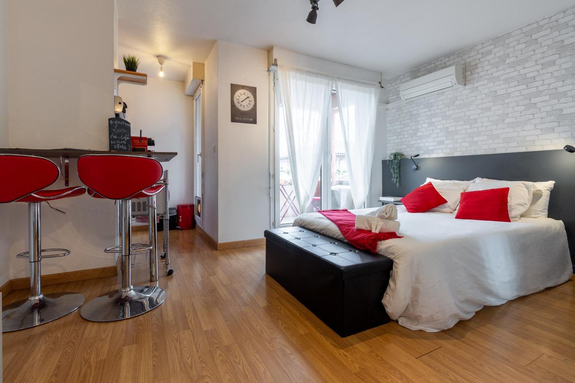 Studio Toulousecitystay Basso Cambo Bagian luar foto